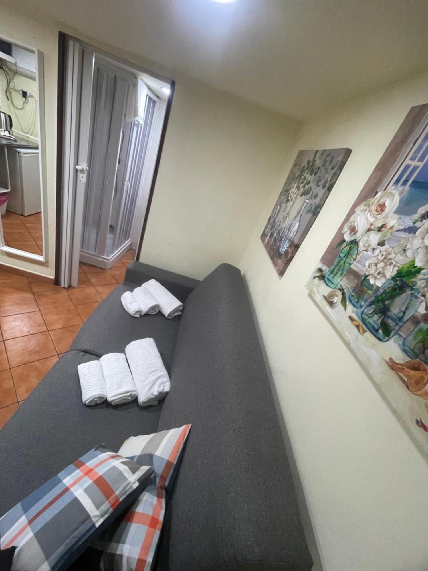 ナポリCentro Storico Casa Mari'アパートメント エクステリア 写真